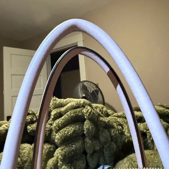 Michael Kors Women's Blush Pink Wallet and Purse - Picture 12 of 16